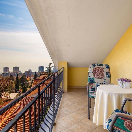 Apartment Patricia Rijeka Exterior foto