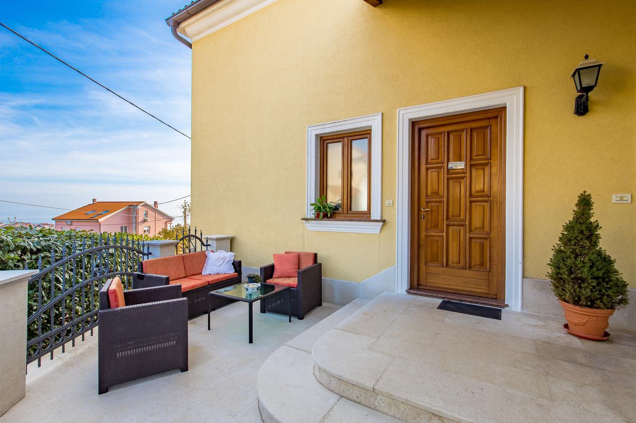 Apartment Patricia Rijeka Exterior foto